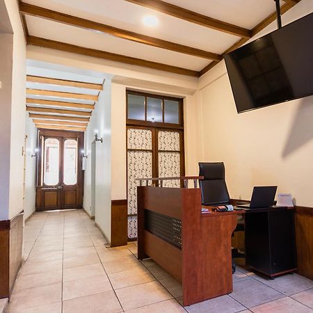 Hostel Santiago Centro ภายนอก รูปภาพ
